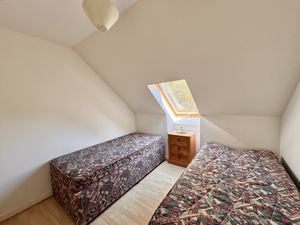 Photo 15- click for photo gallery